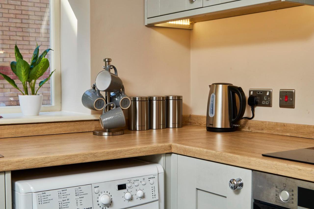 The Stunning Abode - Sleeps 6 * Harrogate